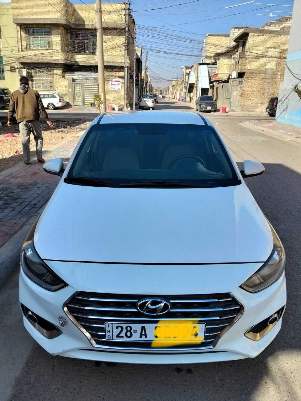 السلام عليكم هونداي اكسنت وارد امريكي موديل 2019كيرايتي المرغوب رقم نجف دولي بسمي  السياره اكلين بدون صبغ ومكفوله من غرق يعني مكفوله كفاله عامه صور الحادثة موجوه بل منشور السياره جاهزة محرك كير حداديه تبريد   ملاحظة مكلف بل نشر اتصل ***********
