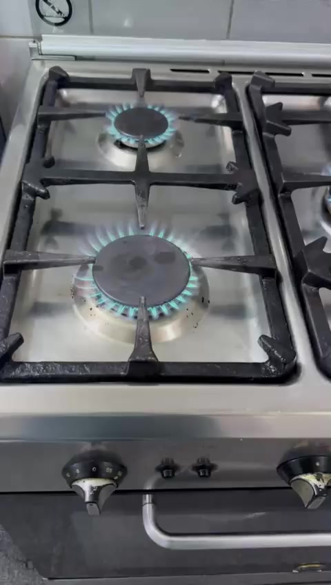 عندي طباخ ايطالي نظيف ابو خمسة عيون ومابيه اي اضرار  والسعر على الخاص  البيع للشراى الجادين ومكان الطباخ  بغداد الاعظميه


**إذا كنت صاحب هذا الإعلان وتريد حذفه لأي سبب، رجاءا أرسل رسالة إلى الدعم الفني**