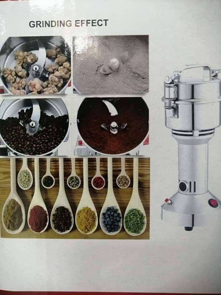 طاحونة صناعية من SILVER GERMANY 🇩🇪 
الألماني أصلي بقوة 1000 واط 
100 غرام 
وفرنا لكم افضل طاحونة صناعية أصلية 💯
جودة عالية الملف نحاس ضمان سنة كاملة 
مع مواد أحتياطية
شفرات وفحمات ماطور وفيوز للجهاز
افضل طاحونه أصليه وبمتانه عاليه..
( silver germany )وارد ألماني 🇩🇪🇩🇪
١- مصنوعه من أجود أنواع الستانلس ستيل الأصلي....
٢- سكينه فولاذ جدا قويه....
٣-سرعة وقوة فائقة. 
٤- تحتوي على فرشاة للتنظيف...
٥- الطاحونه مزودة بنظام حمايه ( فيوز خارجي ) مع فيوز احتياط هديه..
٦- تعمل بقوة تصل إلى 1000   واط...
المنشأ الماني 🇩🇪💯
السعر 35 الف 
🚘يوجد خدمة توصيل لجميع محافظات العراق🚘


**إذا كنت صاحب هذا الإعلان وتريد حذفه لأي سبب، رجاءا أرسل رسالة إلى الدعم الفني**