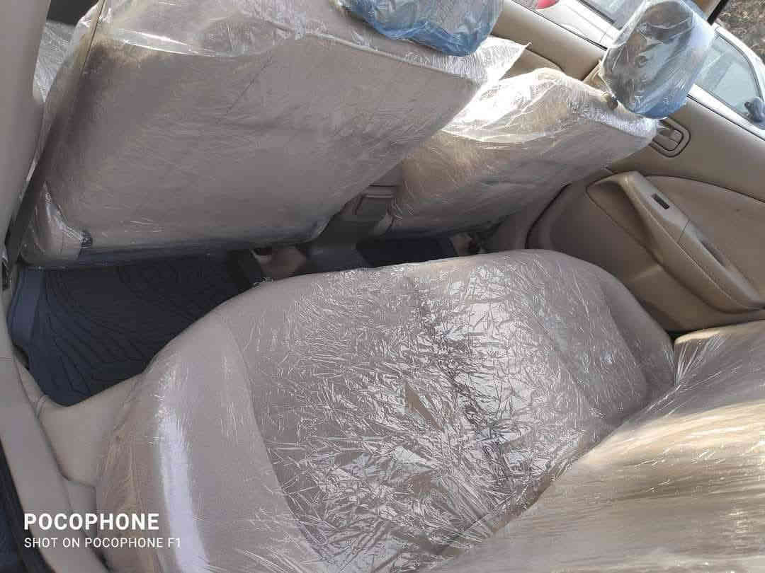 سلام عليكم
نيسان صني 2009 رقم بغداد دولي 
كفاله السياره جديده السياره كلش ماشيه 72 الف كيلو حقيقي 
الضرر بارد مكانين ب القماره فقط خفيفات
السعر 123 وبيها مجال
الاستفسار ***********
