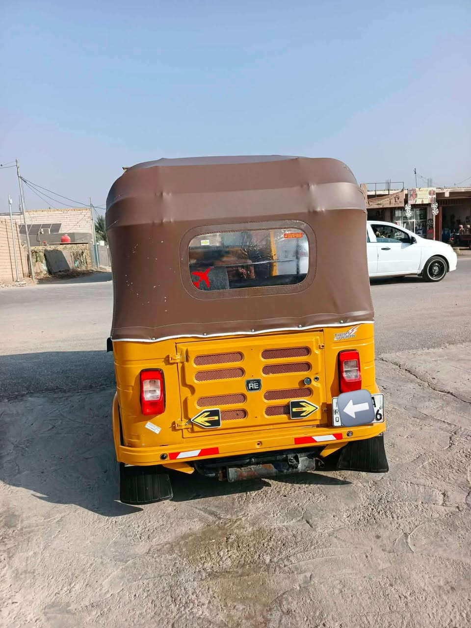 سلام عليكم تكتك لبيع موديل 19 شهر 11 رقم وسنوية رقم نكليزي  بيهه ضربه بصيطة بل خد سعر 5 ملاين وبيهة مجال بصيط ***********
