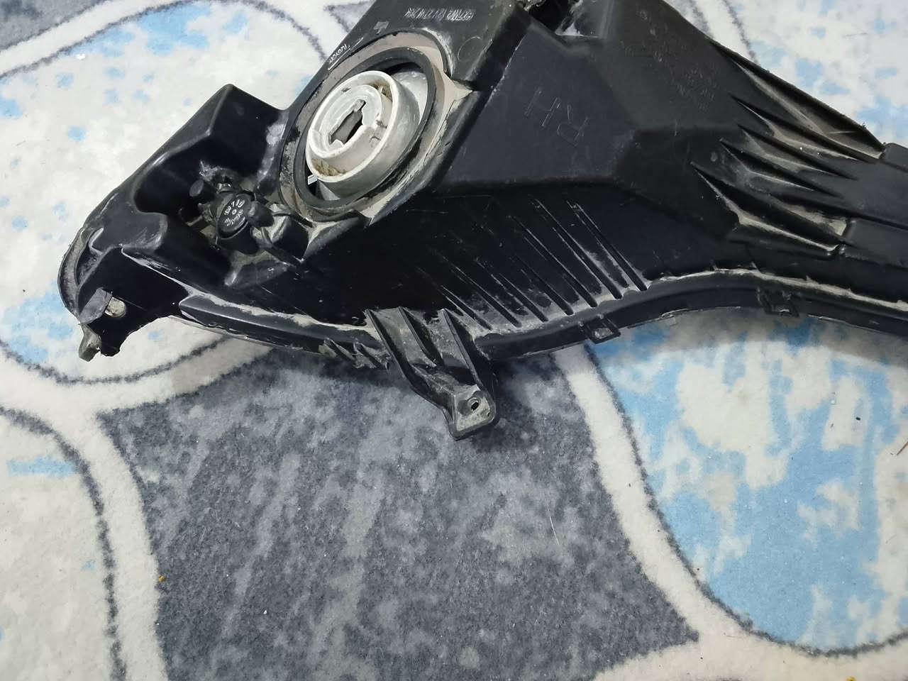 السلام عليكم ابلوجكترات الانتره للبيع نضيفات المكان بغداد الرقم /***********
