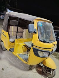 تكتك موديل20للبيع سعره 5ونص وبيهه مجال حك جيه مكاني الدوره رقمي0786595...