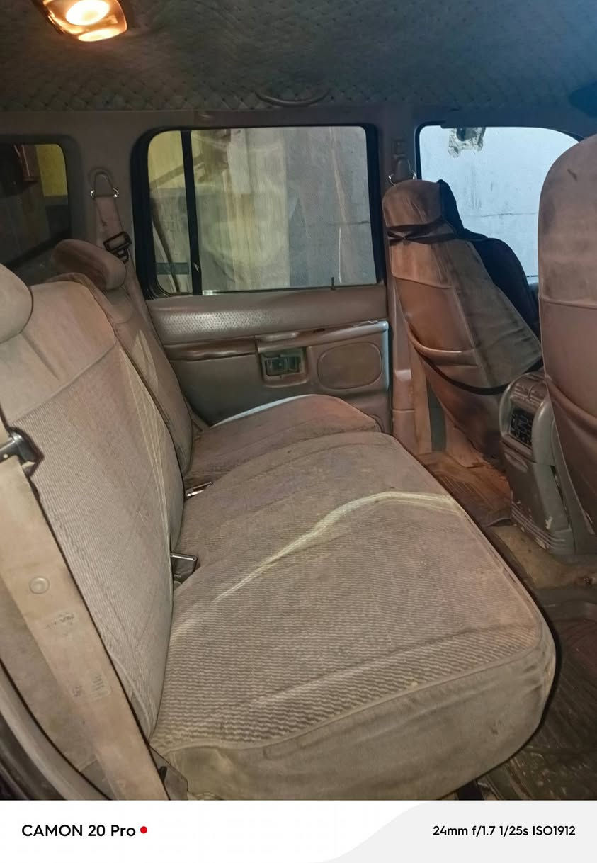 Ford explorer 1995
فورد اكسبلوررر موديل 1995 سنوية 2028 كابون بانزين موجود شرط لاصبغ ولاضربة الشرعي مايسوي وكالة فقط تحويل محرك شرط لاصرف ولانفخ فقط بي صوت بطل والكير بي البك عاطل السعر 45 الشراي يتصل
***********
***********
ملاحظة: تصليح الكير أو تبديله من ضمن السعر
