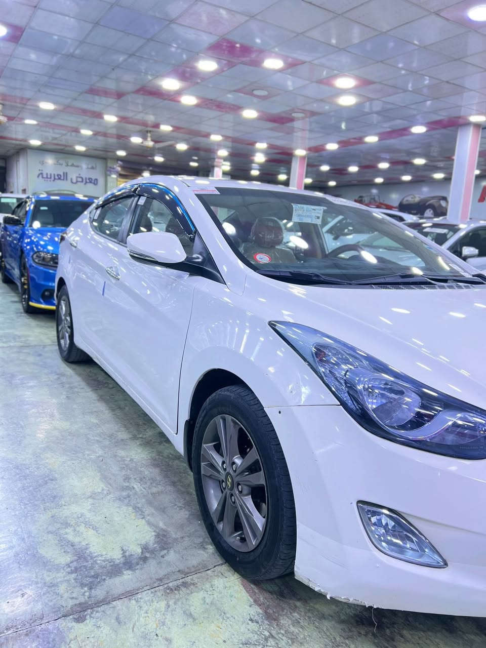 السلام عليكم

النترا موديل 2012 وارد خليجي
 فول 1/1 رقم شمالي 
 محرك 1800محرك وكير مكفولات تبريد شغال صبغ فقط جاملغ خلفي المواصفات فتحه سقف شاشه كامره حساسات خلفية تحكمات ستيرن  
السعر 115 المكان الانبار الفلوجة

‭٠٧٨٠ ١٣٧ ٥٠٨٦‬
للتواصل واتساب فقط.
