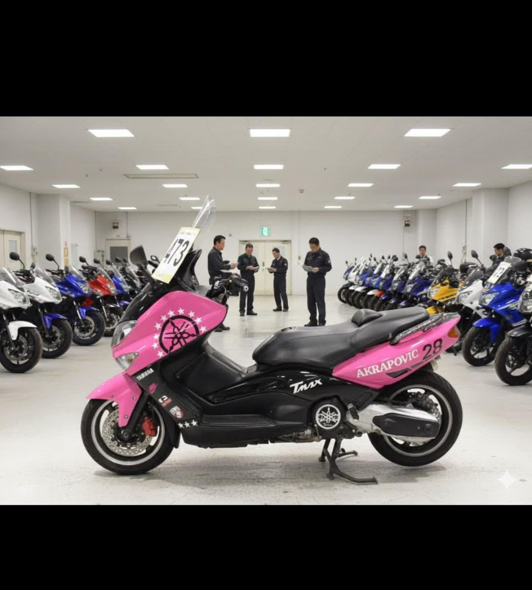 السلام عليكم تي ماكس مديل 2008 نوزل كامله من كلشي دشبول احمر فجوج حمر كلجات مالوسي صالنصه رياضي اصلي سبايدر رياضي مري مال 11 معدل 180 مكاني ديالى شهربان سعره18 ورقه وبيه مجال متواجد اكثر شي اعله الوتساب وهذه رقمي ***********
