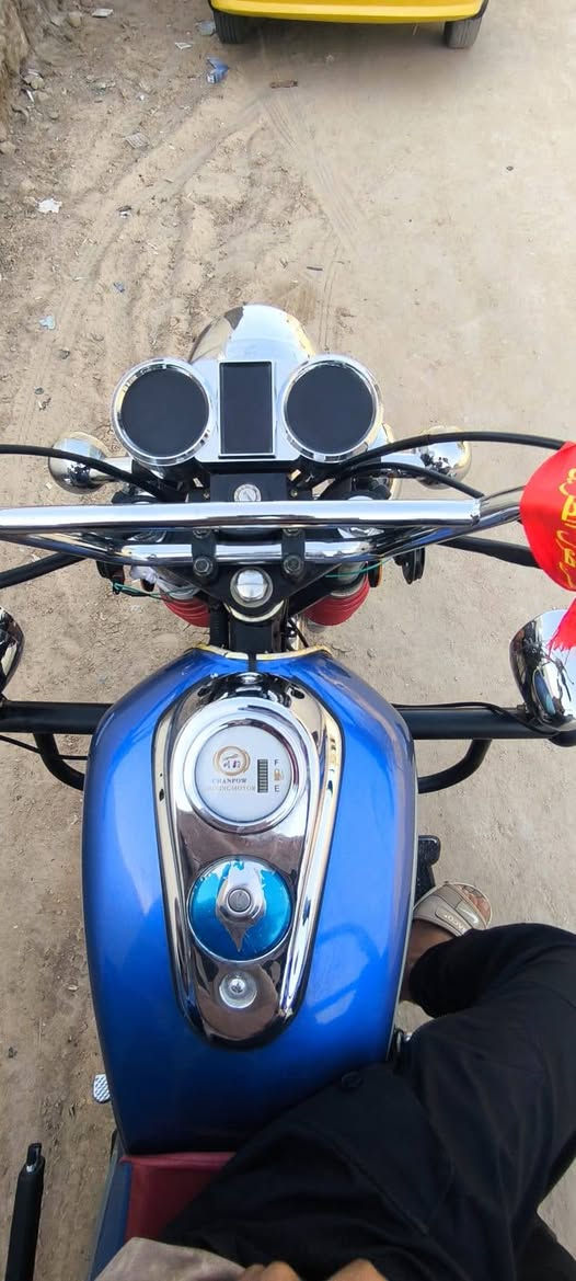 ستوته 23 طالعه ب 25 .ورك كيا .محرك 200 .شراي يتصل ***********
