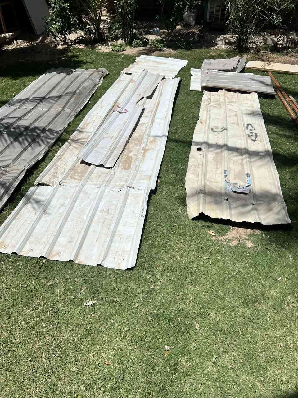 متاح جينكو وحديد شخاط مستعمل قليل اكو اثنين ونص متر واكو متر مكاني بابل
***********
