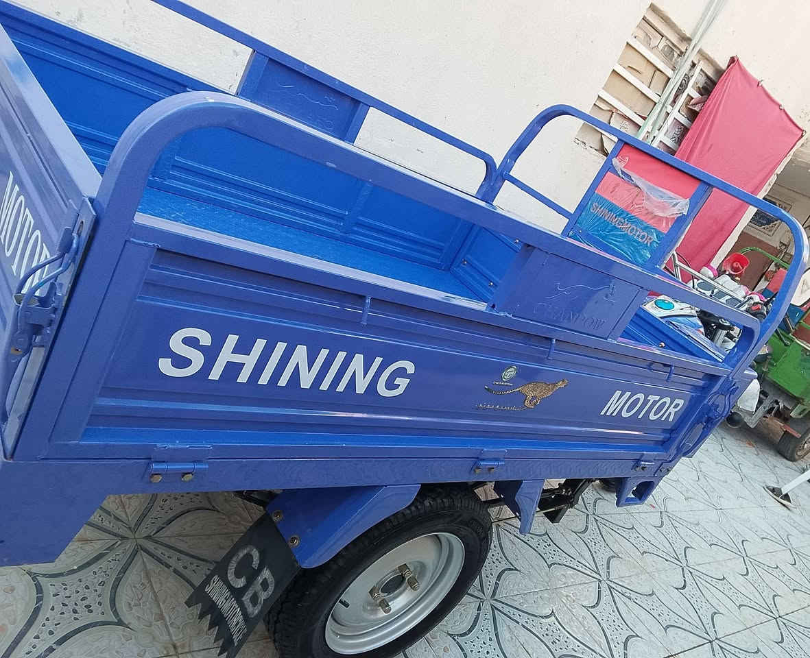 ستوته للبيع اوراق اصليه موديل 23 طالعه ب 26 زيرو النظافه 100 100 مكاني بابل سدد الهنديه***********
