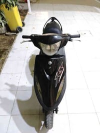 ماكس عدلة بلادية مكفوله نقصه بس واقيه مال صالنصه مكاني حله ب 750 وبيه ...