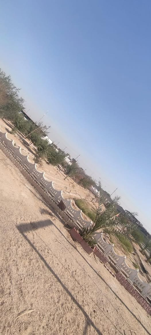 دونم للبيع 2500 متر واجهه 25 ونزال 100 مسيج 3 جهات كهرباء بالباب يحتوي على سدر تفاحي
العنوان الزبير مقابل البترو شارع التانكي
للاستفسار ***********
                ***********
