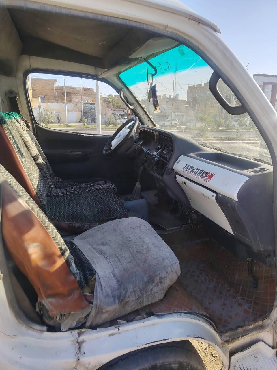 السلام عليكم سياره للبيع
فتون مديل ٢٠١٠ رقم حمر
***********
