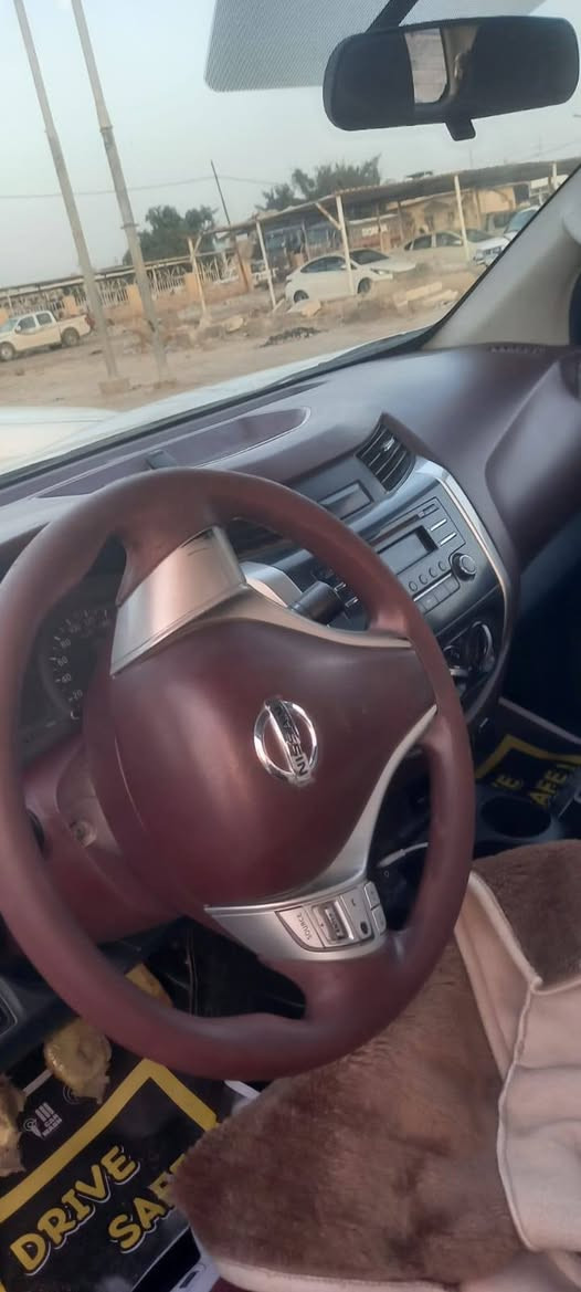 سلام عليكم نيفارا للبيع موديل 17مكفوله سعر 135بيها مجال للاستفسار تصل على رقم ***********
