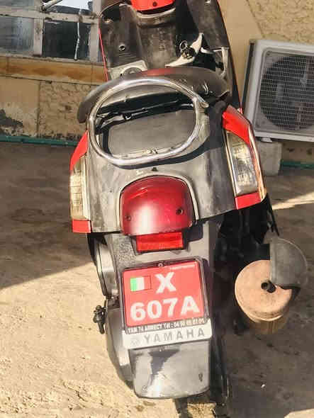 السلام عليكم.
دراجه بوليس منزله رمبه دراجه خير من الله 
سلف جديد باتري جديد كامله السعر 650 وبي مجال
للاستفسار ***********
