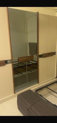 غرفة نوم • جديدة • شهرين