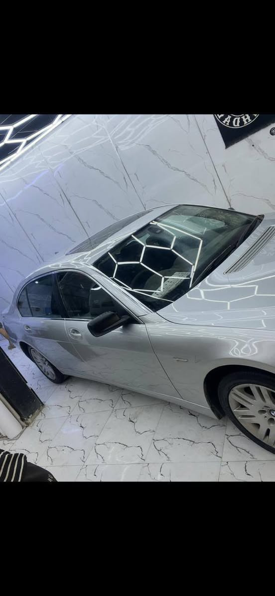 السلام عليكم
السياره جاهزه من كلشي فول مواصفات هواي بيها مواصفات معروفه مستعجل ع بيعتها انه مكلف بلنشر للستفسار اتصل ع الرقم***********
