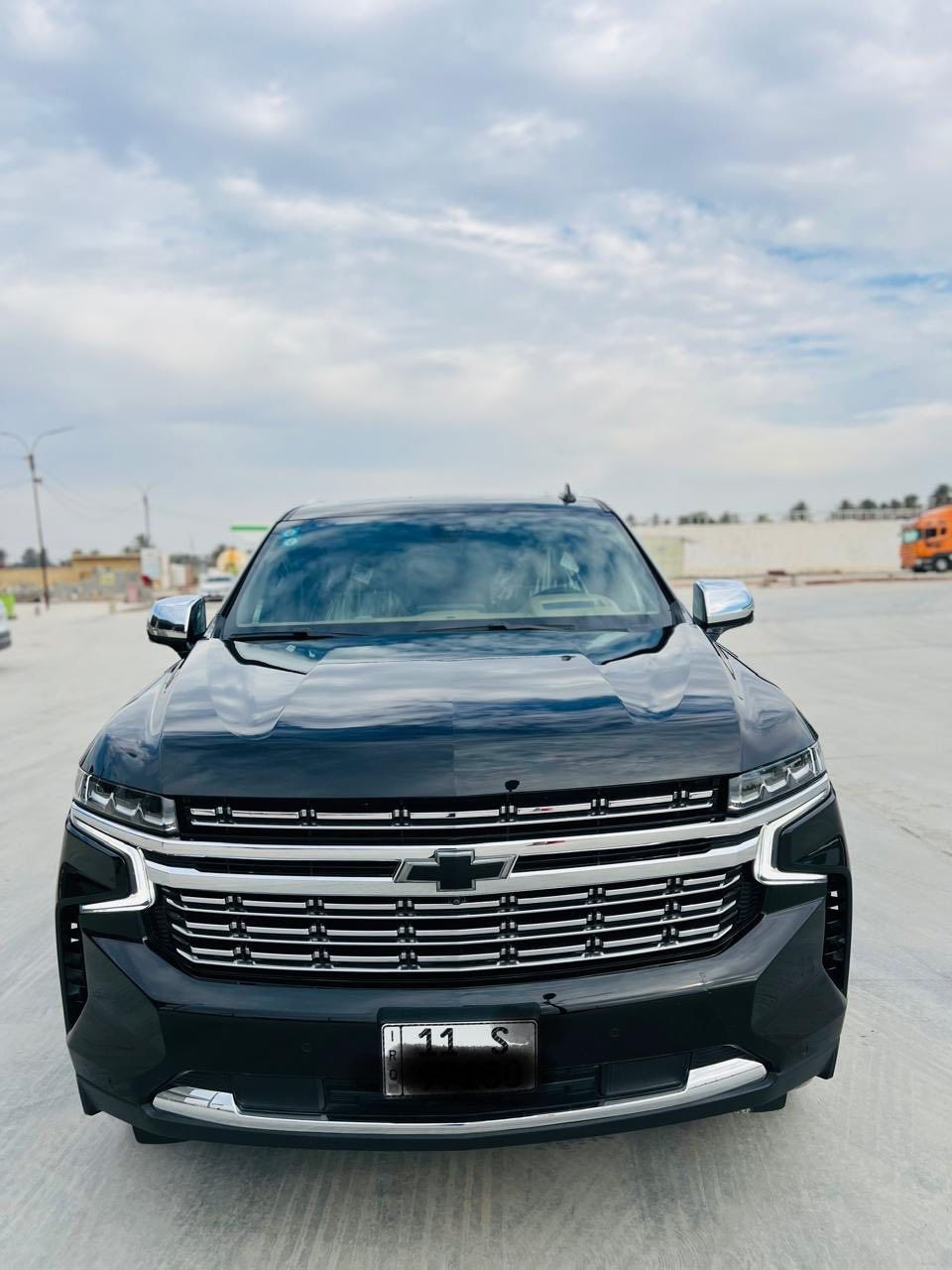 السلام عليكم للبيع شوفرليت تاهو موديل 2022 برايمر اعلى فئه علامه ضوء القمر رقم بغداد بسمي مشروع وطنّي مكفوله كفاله عامه 
فول موصفات 1/1
بصمه تشغيل 
5بصمات 
تشغيل عن بعد 
بنراما طكتين 
كشنات الاماميه كهرباء +تدفئه تبريد 
كشنات جلد 
كشنات خلفيه كهرباء 
12 ايرباك 
سبعه راكب 
ثلاث قطع تبريد 
جنطه كهرباء 
رادار الإمامي 
رادار خلفي 
خمس كامرات 360درجه 
شاشات خلفيه +سماعات
داتا شو 
جكات 
شاشه جتتل 
محرك V8/5300
نقطه عمياء 
تحديد مسار 
كل عراض شركه موجودة
وباقي موصفات برايمر معروفه 
السعر (525)
ألاستفسار اتصل عل الرقم ***********
مكان بابل النيل
