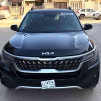 كيا سيلتوز موديل 2023 بدون رقم 145$وبيها مجال صور الحادث بالمنشور وتره...