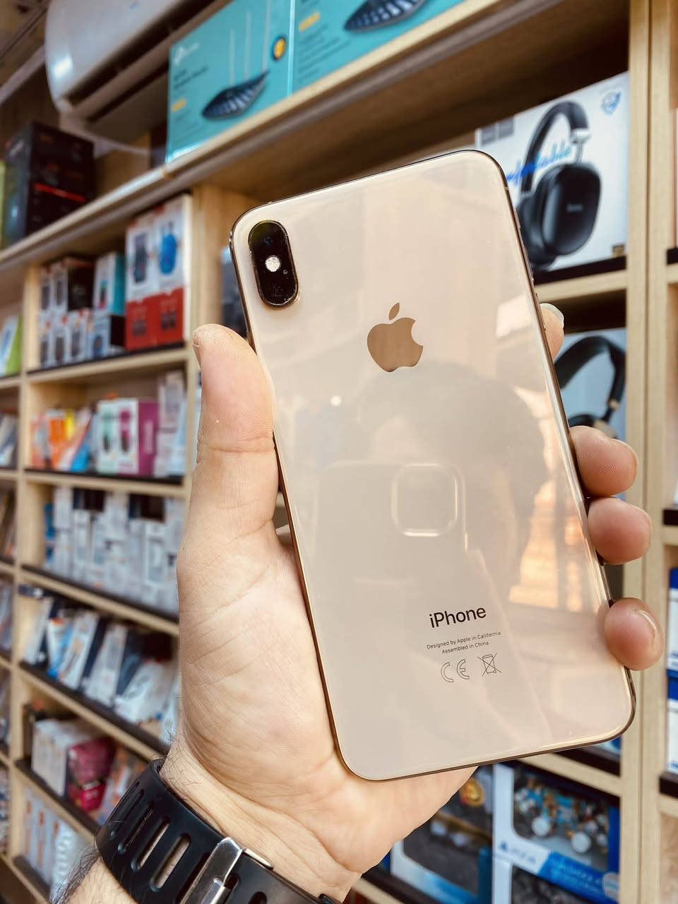 📱 يتوفر جهاز  أيفون اكس ماكس
🔹 الذاكرة: 64 G
🔹 البطارية :78 
🔹 الحالة: مبدل شاشة (3 خيارات )
🔹 الملاحظة: بدون فيس ايدي
💰 السعر:  165 الف 

📍 الموقع:
مكتب الشمس للموبايل
مفرك السدة / عمارة الفراشة
مجاور قاسم الريماس للنراكيل

✨ تابع ستوري الصفحة يومياً — تتوفر أجهزة مستخدمة باستمرار


**إذا كنت صاحب هذا الإعلان وتريد حذفه لأي سبب، رجاءا أرسل رسالة إلى الدعم الفني**