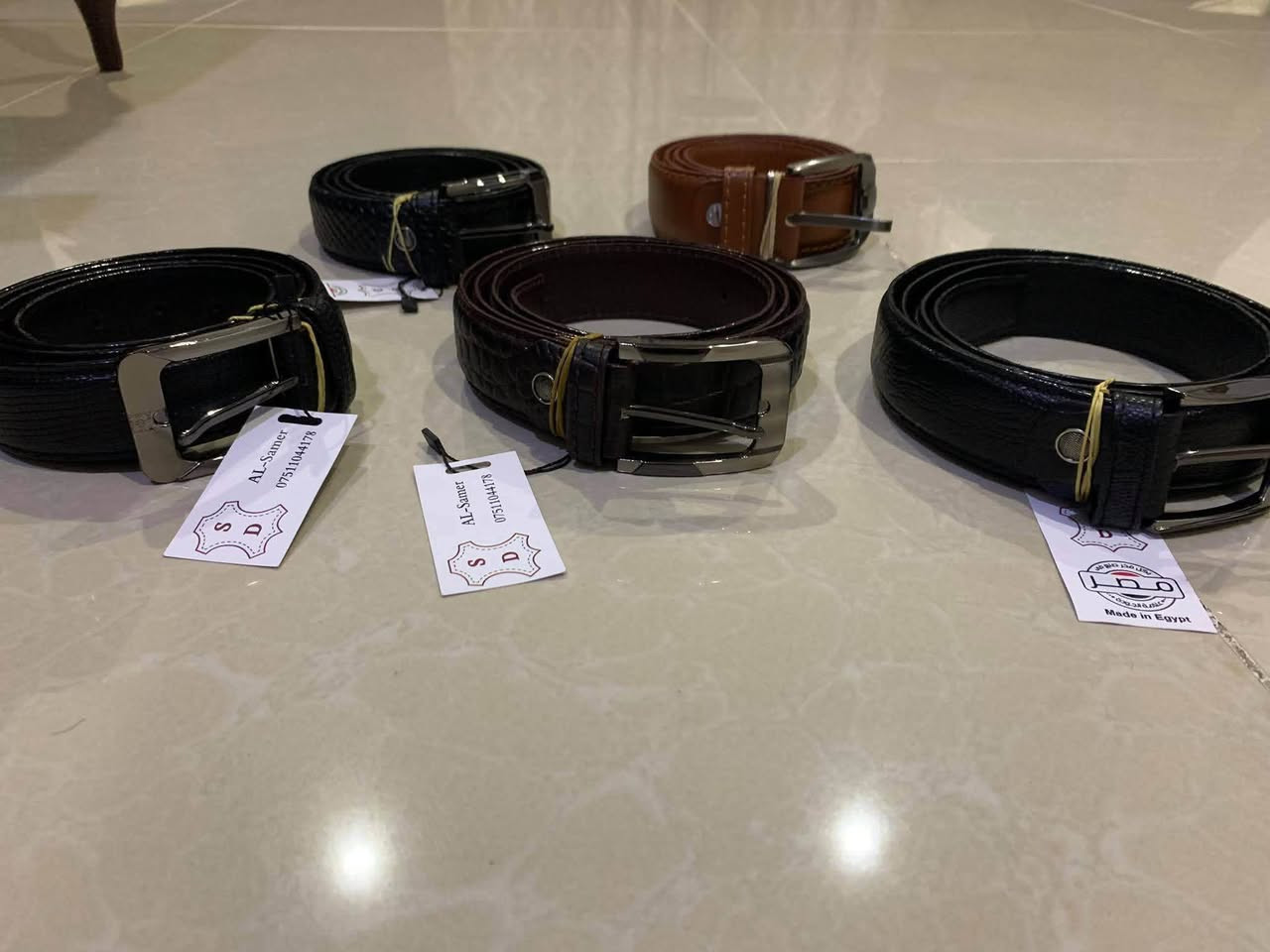 تصفية بسعر أقل من التكلفة لأصحاب المحلات و البيجات حزامات جلد رجالية نوعية جيدة صناعة مصرية بمقاسات عرض و أطوال و نقشات مختلفة البيع حصراً كامل الكمية 300 قطعة
لمعرفة السعر الاتصال واتس على الرقم ***********
غير متوفر على الفيس أربيل, العراق
