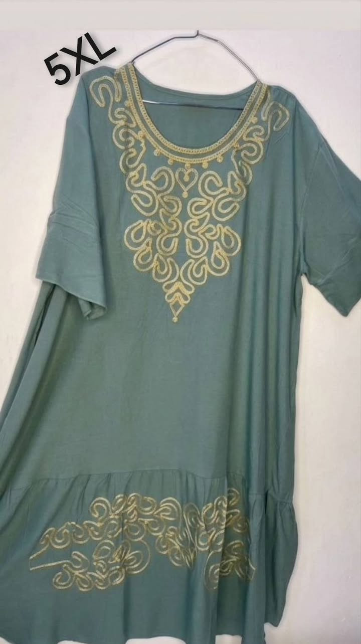 🌸 كولكشن الأناقة والراحة.. شلحات نسائية فخمة 🌸

لأصحاب الذوق الخاص اللي يحبون التميز.. جبنالكم تشكيلة شلحات نسائية بنظام "القطعة الواحدة فقط". يعني الموديل اللي تختارينه، راح يكون الج وبس!
​🌟 ليش تتسوقين من هذا الكولكشن؟
​💎 ندرة التصميم: كل قطعة متوفرة بموديل واحد ولون واحد وقياس محدد.
​👗 تنوع القياسات: متوفر قطع محيرة (2XL, 3XL, 4XL, 5XL) تناسب الجميع.
​❄️ خامات باردة: أقمشة صيفية ناعمة تطفي حرارة الجو وتريحج بالبيت.
​🧵 تطريز فاخر: نقشات مميزة وألوان زاهية (أحمر، زيتوني، موف، نيود).
​🔥 ملاحظة مهمة للزبائن الكرام:
​القطع المتوفرة هي المعروضة بالصور فقط (قطعة واحدة من كل موديل). الأولوية لأسبقية الحجز.. إذا أعجبج موديل، لا تترددين لأن ماكو منه قطعة ثانية!
​📸 طريقة الحجز:
​صوري الشاشة (Screenshot) للقطعة اللي عجبتج.
​تأكدي من القياس المكتوب على الصورة.
​راسلينا دايركت لتثبيت الحجز قبل ما تروح عليج.
​📍يتوفر توصيل سريع 

#ملابس #ملابس_نسائية


**إذا كنت صاحب هذا الإعلان وتريد حذفه لأي سبب، رجاءا أرسل رسالة إلى الدعم الفني**