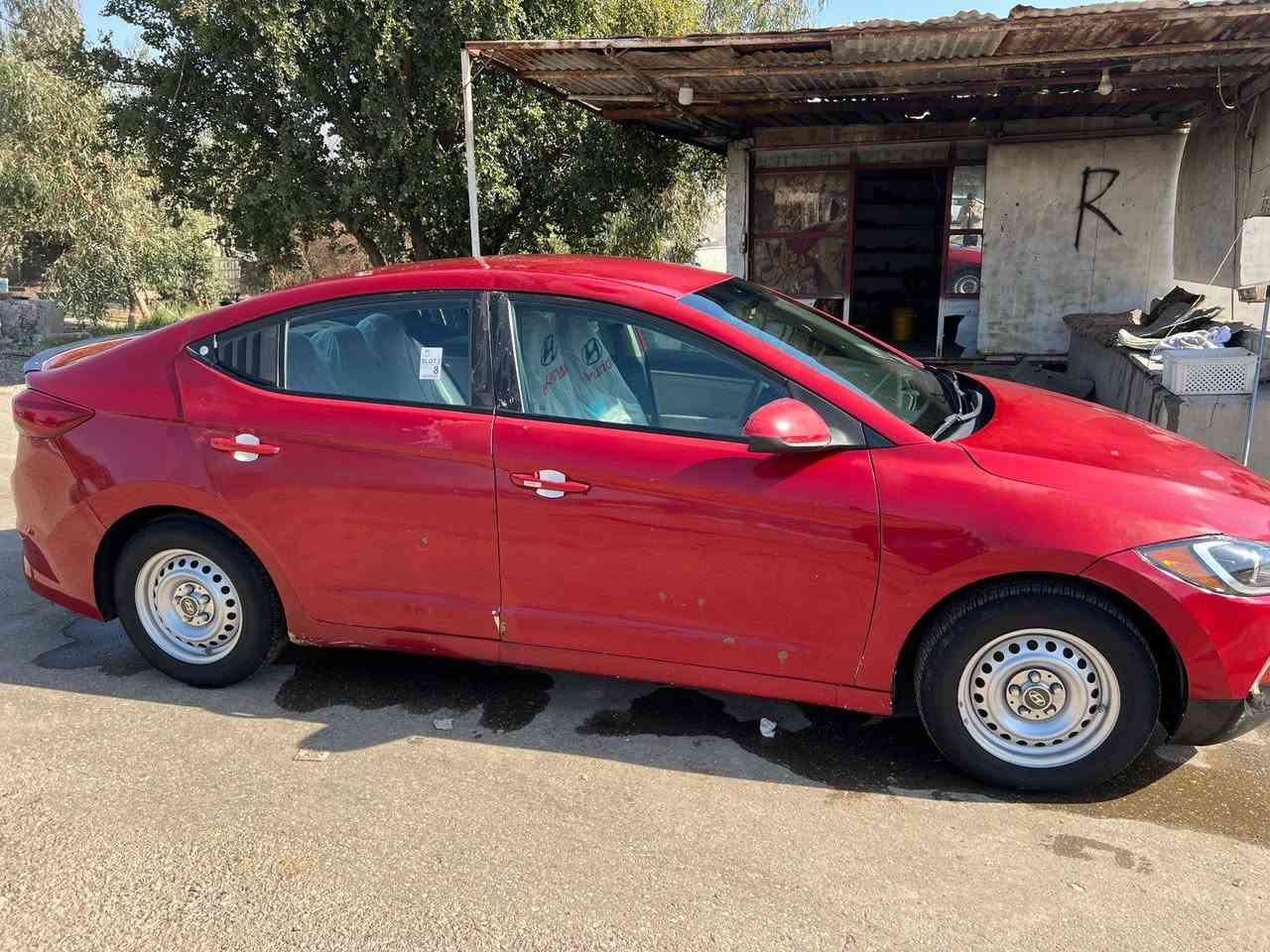 النترة موديل 2018 البيع بأسمي رقم جديد سنويه جديدة السياره بيها قطعتين صبغ بابين وال دوسه السعر 110 بيها مجال بسيط
رقم الهاتف ***********
