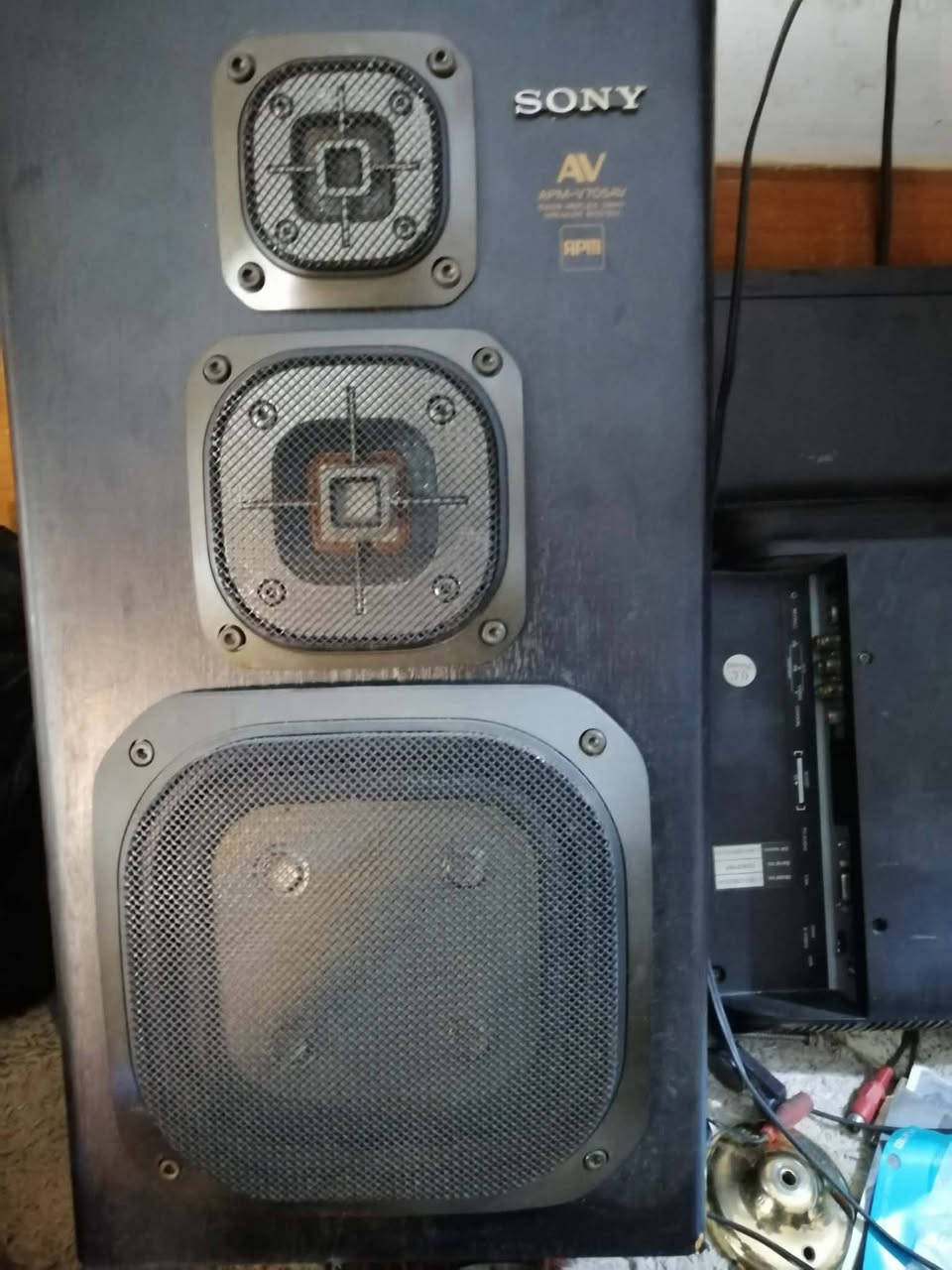 من رخصة مسؤول الكروب.  للبيع سماعات عدد ٢ سوني نظافه ٩٠% السعر ٧٥ الف يوجد توصيل


**إذا كنت صاحب هذا الإعلان وتريد حذفه لأي سبب، رجاءا أرسل رسالة إلى الدعم الفني**