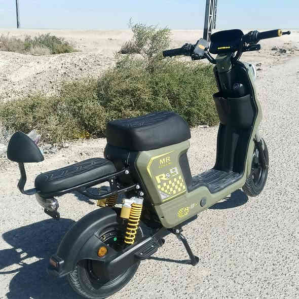 سلام عليكم دراجه شحن ار 9 البيع السعر 525 
وبيه مجال العنوان البصره قضاء المدينه 
ملف الف وخمسميه واط 
بطاريات 32 انبير
***********
