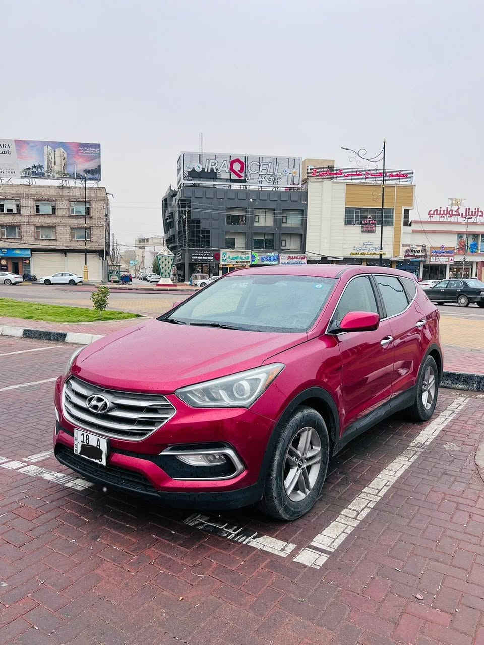 السلام عليكم #للبيع
سنتافي موديل 2017 رقم بابل الإنكليزي هزه جديده باسمي تحويل ثاني يوم السياره وارد أمريكي حادثه جاملغ خلفي بدون اي دواخل بدون ايرباك 
السيارة جاهزة من كلشي مكينه كير حداديه تبريد تدفئه تخم تاير كهربائيات كله جاهز مابيه اي نقص
السياره بيه صبغ 4 قطع جاملغ خلفي والباقي ملاون
السيارة كفاله عامه من شواصي ولغود وتكم مابيه اي دواخل السيارة بدون ايرباك
السعــــر 122 وبيه مجال بسيط للشراي مكاني كربلاء للاستفسار
***********
***********
