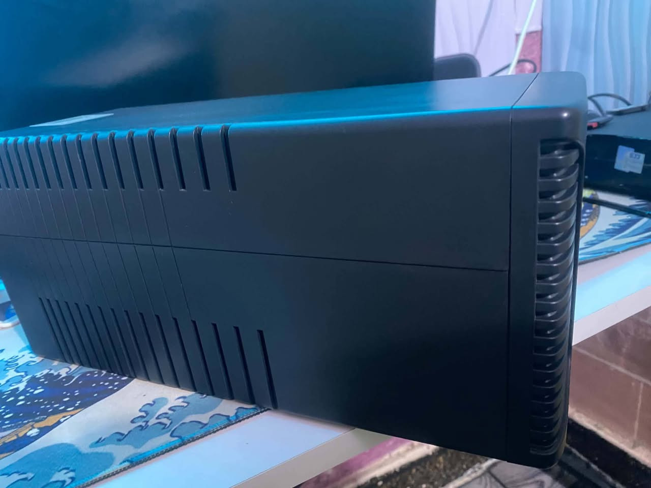 السلام عليكم  UBS
KSTAR 1500
هاذه AVR يعني بيه منضم جهد نضيف واستخدامه قليل بس نترك شوي بطارياته هبطت شويه بس شغال طبيعي ويشغل من ربع ساعه الى نص ساعه تصفح 

سعر: 40الف

مكان بابل توصيل موجود 

تواصل واتساب ***********
او اتصال ***********
