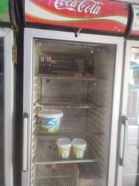 عارضات • ثلاجة عرض • شغالة ١٠٠٪