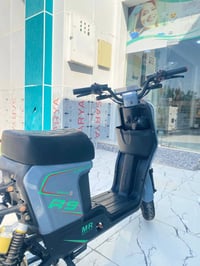 R9 • مديل ٢٥ • بطاريات دبل