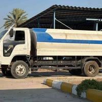 تنكر ازوزه • ١٩٨٩ • حمولة ٦ طن