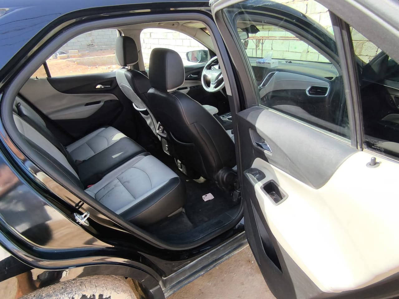 سلام عليكم شوفرليت كونكس مديل 19 البيع. السعر 130
فول اعلى فئه بالكونكس 1/1
مكينه 2.000تيربو كرتون 
كير 9نمر كرتون 
حداديه 70%
ايرباكات سلايمه ماعده الستيرن طاك
حساسات تشغيل عن بعد كامره رادارات 
تبريد ثلج  قطعتين تبريد 
جنطه كهربائ كشنات جلد تدفئه بيهن  سياره دواخل كلش انضاف كتلوكات الشركه موجودة 
صور الحادث موجودة عندي حادثهه بسيط
مكان السياره نجف رقم ***********  
اخوان كلشي اكو بسوك المعاجبه لا يخابر
