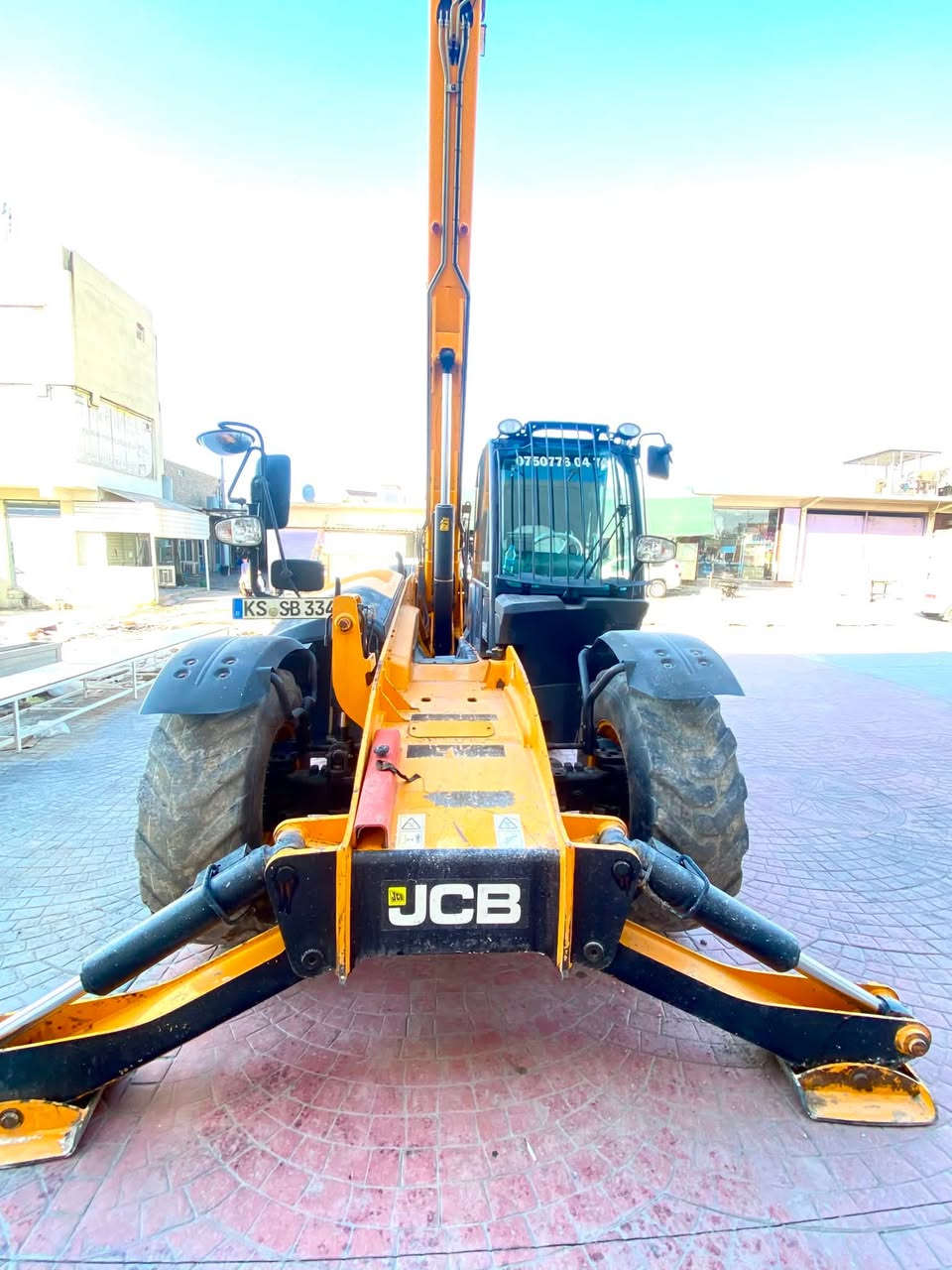للبيع - بوّفروشتن
JCB : شوفل
حجم : 540
موديل : 2016
متر : 14م
مكان :اربيل قضا خبات
***********
