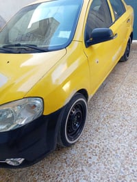 سياره افيو موديل 2011 داخل لونين كير ومحرك بحاله جيده مبدل جاملغ كدام ...