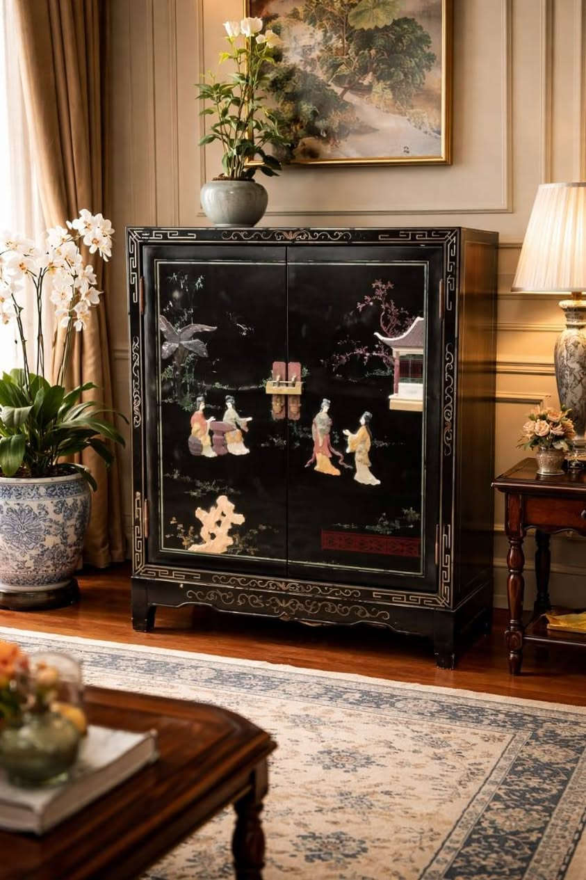 قطعه من اندر النوادر على الإطلاق باهي شنوه صيني اصلي عمره يتراوح بين120سنه تقريبا مطعمه بالحجر الجات والاحجار الطبيعية والبرونزا الاحمر الاصلي ويوجد قفل برنزا احمر من نفس التطعيم باهي عباره اتنين دلفه 
مقاس ارتفاع 76سم عرض59سم عمق 28سم
السعر6,750نهائي
للتواصل واتساب:01271913234


**إذا كنت صاحب هذا الإعلان وتريد حذفه لأي سبب، رجاءا أرسل رسالة إلى الدعم الفني**