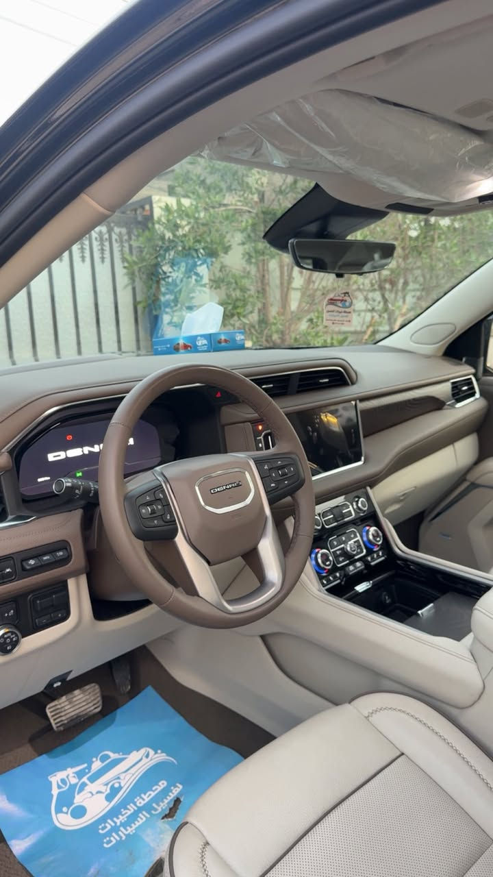 السلام عليكم
جمسي دينالي 2024 وكالة المنصور 
كفاله عامة من الدبل كود والبارد والصبغ 
ماشيه 6000 كيلو السيارة جديدة جداً وبحالة الوكالة 
السيارة رقم بغداد تحويل شوكت ميعجبك 
سعرهه 665$ 
مكان السيارة بغداد البلديات 
رقمي ***********
