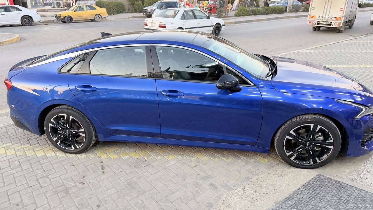 بدون دواخل و ايرباكات (حادث سطحي )
السلام عليكم 

 Kia K5 Gt-line (2022) 

فول مواصفات الجيتي لاين المعروفه 

 فول مواصفات

المحرك 1.6 تيربوو

وارد امريكي 

الضرر : جاملغ +حافة البنيد + رصعه بقبق الجنطه بارد فقط 

بدون اي دواخل ار ايرباك مكفولةبشرط 

ماشيه 64 الف 

مواصفات :

بصمه

بنوراما

بكلايت لد

تشغيل عن بعد

رادارات امامية وخلفية وجانبية 

اوتو ستوب 

نقطة عمياء 

قيادة ذاتية 

دخول ذكي

كروس مثبت سرعة 

شاشة كبيرة 

شحن لاسلكي 

هند بريك كهربائي 

بصمة 

اشاير بلمري 

4 انضمة قيادة 

اوتو هولد 

نضام ترحيب بل اليدات

كشن السايق كهرباء 

سيارة مال جناي

عليها تخم تاير جديد 

رقم  اربيل الجديد بسمي تحويل ثاني يوم 

مكانها البياع الشرطه الخامسه

السعر 174 وبيه مجال 

***********  اتصال / واتساب
