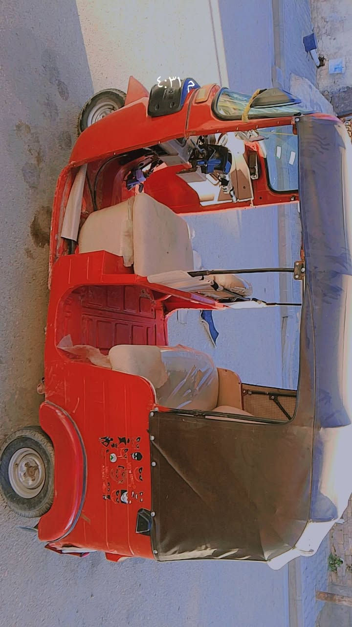 للبيع مكاني كوت زين القوس مديل 18 شهر 6 السعر  ربعه ومتين وبياه مجال وراق باقي تفاصيل ***********
