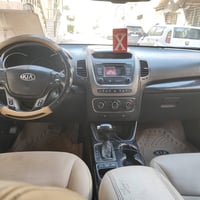 سورنتو ٢٠١٥ • مكينه 2400 • ٧ راكب