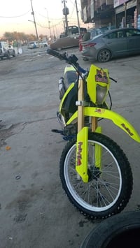 قفاز cR_x محرك 300cمكفول شلعه تشك الكاع  السعر 900الف مكاني بغداد مدين...