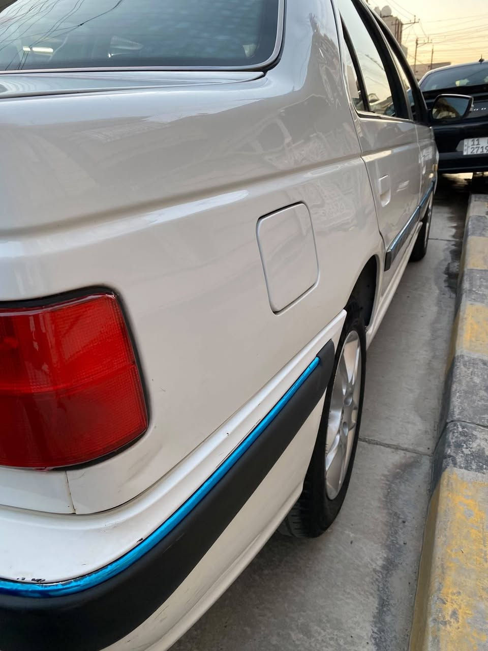 بيجو بارص ٢٠١٨ حرة 
بغداد ألماني بسمي تحويل مباشر
ماشية ٨٢
تبريد ثلج
السعر ٦٢ وبيها مجال قليل
مواصفاتها المعروفة
بيها صبغ باب السايق والباب الورة
بدون معجون بدون دكة جاكوج
استخدام شخصي نضيفة جدا
مكنها الغزالية
***********
