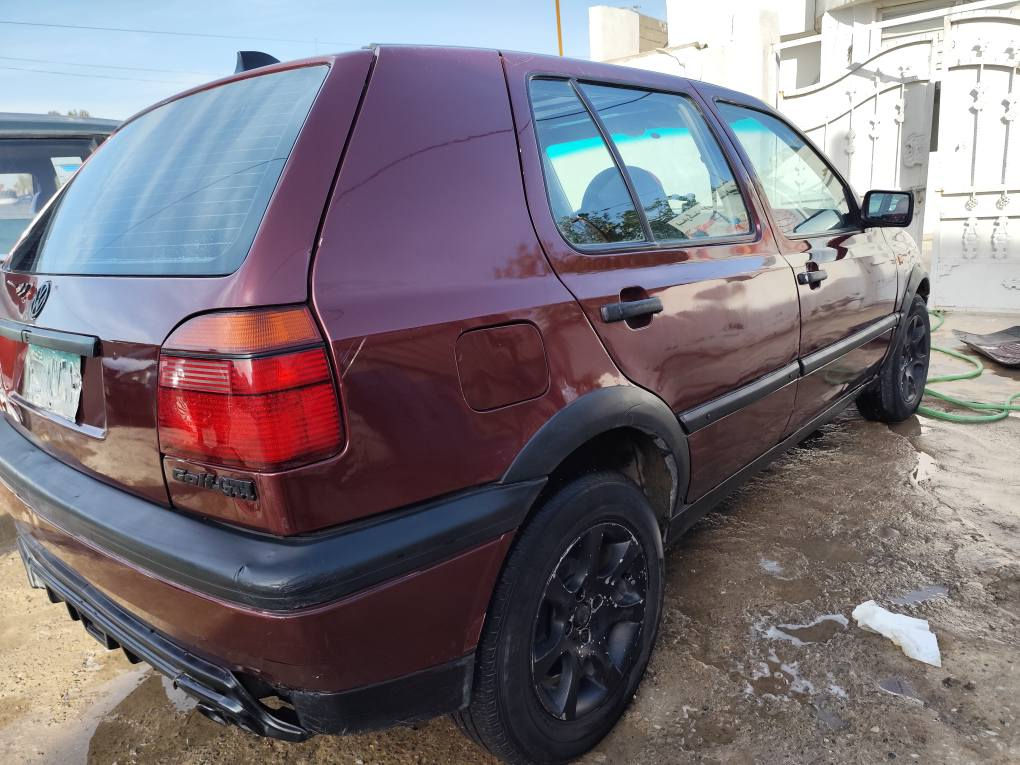 فرۆشتن و گۆڕینەوە 
تویوتا افینزا 2011
گێڕ و مەکینە بەشەرت 
گێڕ تۆماتیک 
مەکینە چوار پستۆن 
موس و براوە بەشەرت 
پێش و پشتی کەپسە
ڕەقەم فحص موقت 
مەنەفێستی لەگەڵە 
بەشەرتی کێشەی مەدەنی و قەرداری 
سێ ڕیز کوشن 
سەیارەیەکی خێزانی و تایبەتە 
تایە و ویلی خاوێنە 
لە هەولێرم موشتەری تەلەفۆن بکە یان نامە بنێرە 

ڤایبەر وتسئاپی لەسەرە 
*********** أربيل, العراق
