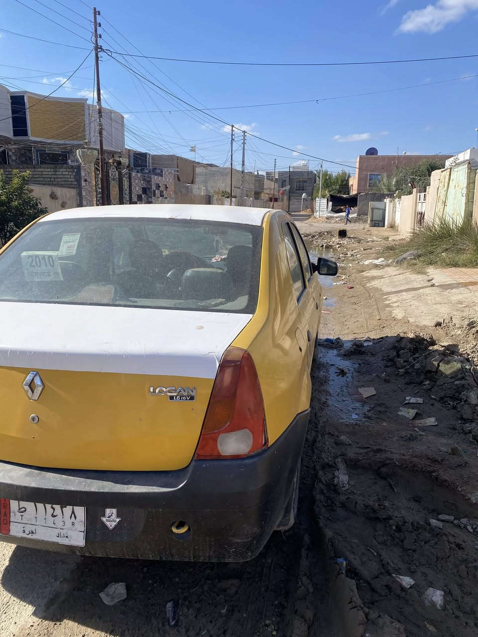 السلام عليكم سياره للبيع رينو لوكان 2010 رقم بغداد اجره مكينه 1600 رقم الهاتف ***********
