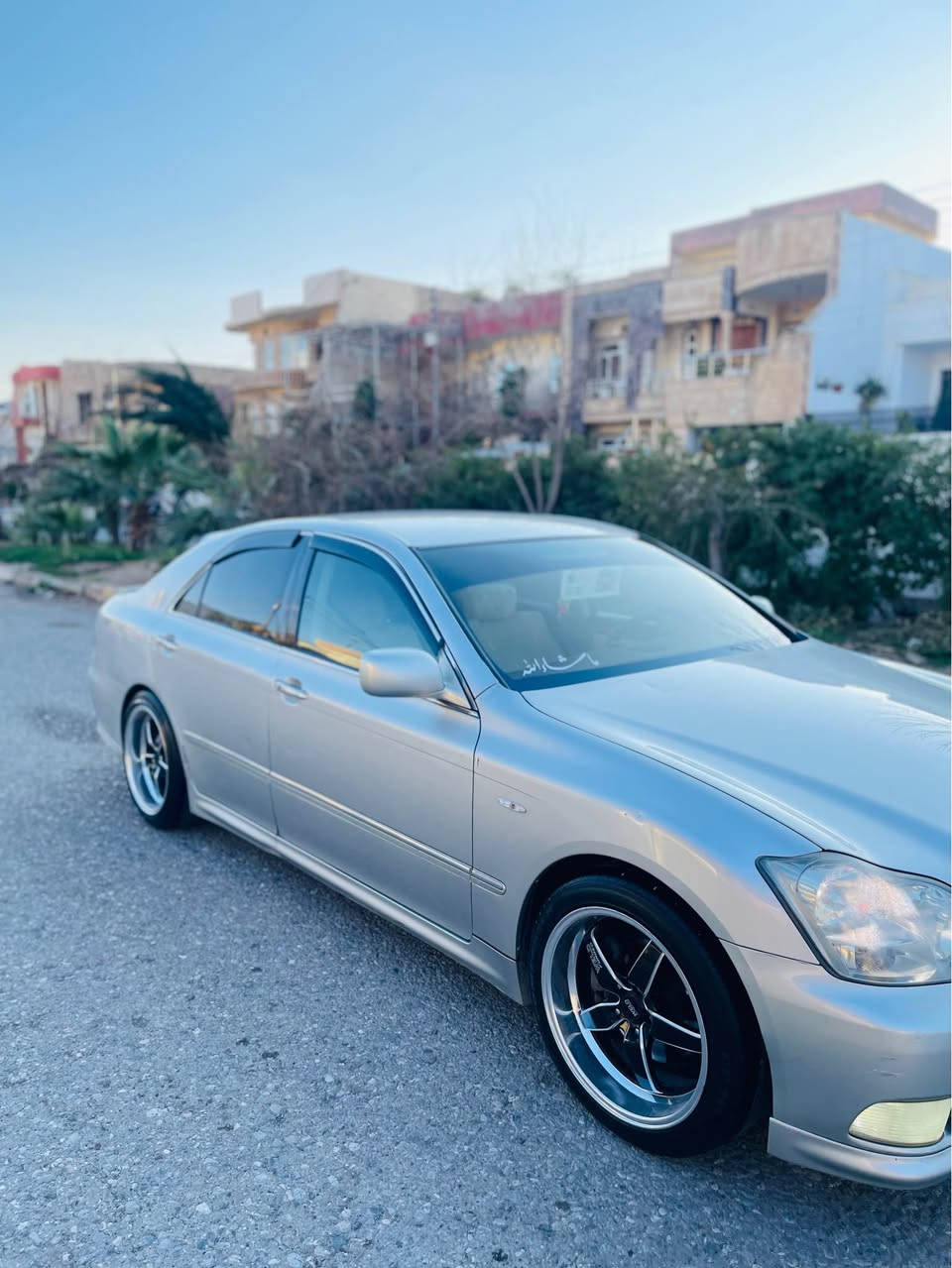 شاهينه براوه يه ٢٠٠٥ مه كينه ١٨٢ بي دوكه ل مواسفات كوشن جلد سپي ساج سور سوكان كاربا كوشن كاربا ١١٩ هه زار رؤيشتوه ويل ويلد ٢ سايز جوار تايه يي لؤك كامل جايز كراوه سه قف شوشه يي ده عم و ليدراوي نييه سه قف و كه ڤه ر به شه رته گيرو مه كينه به شه رته سحري ٥١ معامه له *********** كويسينجاك, أربيل
