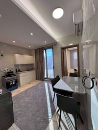 🌟 شقة مؤثثة vip للإيجار – طابق اول  📍 المنصور – حي المتنبي قرب 14رمضان...