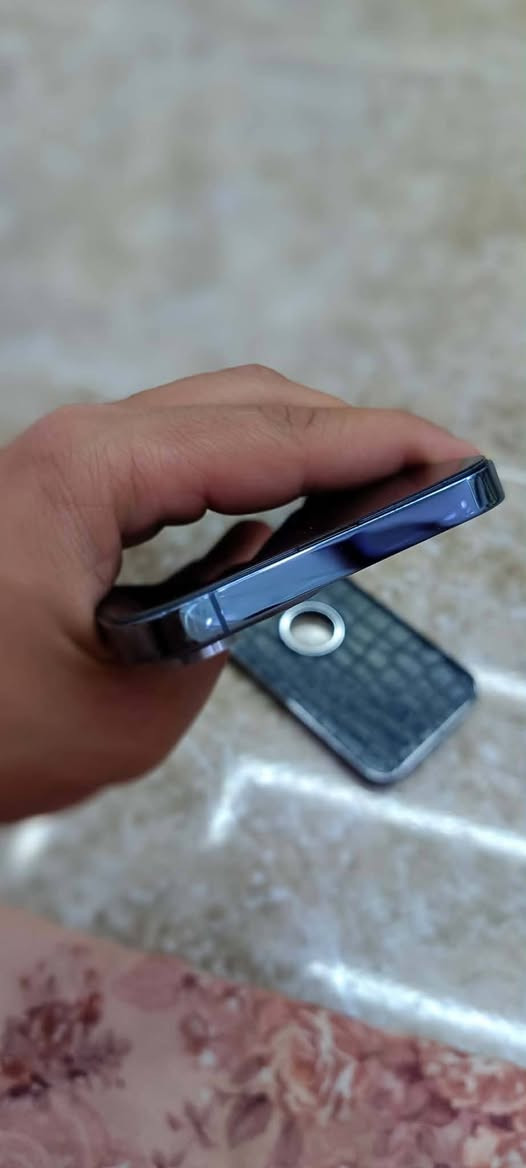 سلام عليكم ايفون 13 Pro Max
لون الجهاز سمائي ال مميز …

  الجهاز مبدل شاشه اصليه تفصيخ فول اصليه بدون قطره حماوه + بطاريه اصليه 
 تقره نسبه ماتصرف ابد بشرط تفحص كدامك 

 ذاكره الجهاز ٢٥٦ امريكي LL/A

فيس ايدي شغال +شاصي الجهاز مكفول من الشخط حيل نضيف 
سعر480 وبي مجال راسني وتدلل


**إذا كنت صاحب هذا الإعلان وتريد حذفه لأي سبب، رجاءا أرسل رسالة إلى الدعم الفني**
