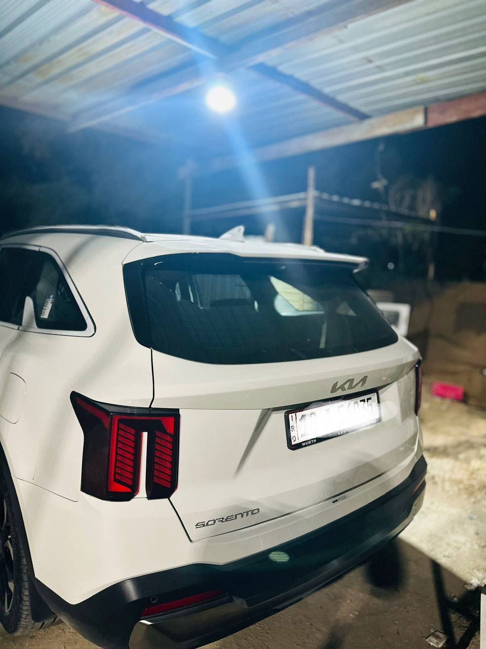 سلام وعليكم سورنتو موديل 2025 ماشيه 23 KM مكفوله كفاله عامه من كشر محركً كير رقم بابل ويل  20 فول مواصفات عده الفتحه  سنويه 2030 مكان السياره حله سعرها 315 رقم ***********
