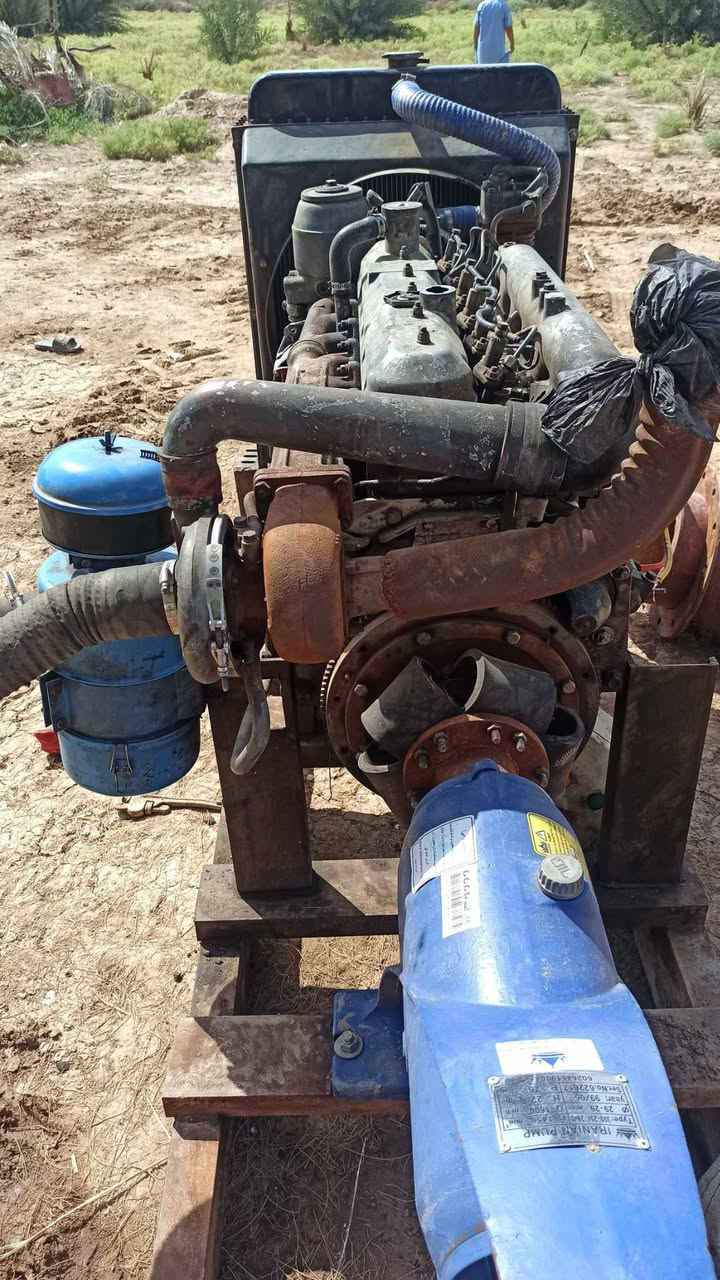 سلام عليكم محرك افيكوو حجم ١٠٤ عادي مو كهرباي بم بلادي  محرك حاويه أوربي محرك باكيت خنزيره ايراني ضقط عالي 1800 بيه ماي خير من لله بواري 9 متر 4 ملم نضيفات محرك مكفول من تبخير وتنقيص وشرط الماي مكاني ميسان ناحيت سيد احمد الرفاعي السعر 7500. مكلف بل نشر ***********
